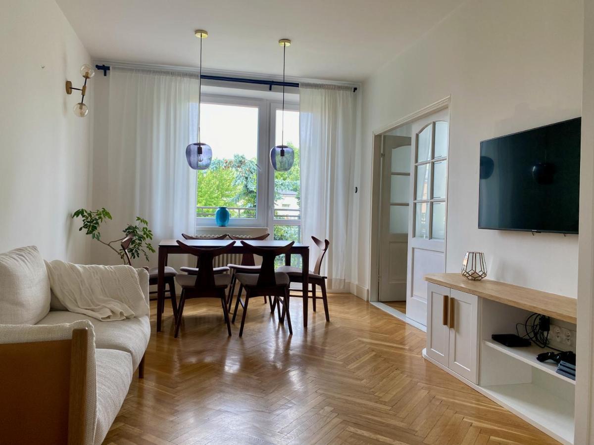 Chic Apartment In Vibrant Area - National Stadium - Saska Kepa Warsawa Bagian luar foto